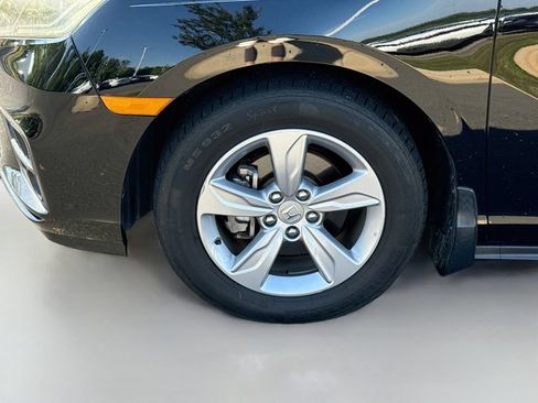 Used 2019 Honda Odyssey EX-L image 38