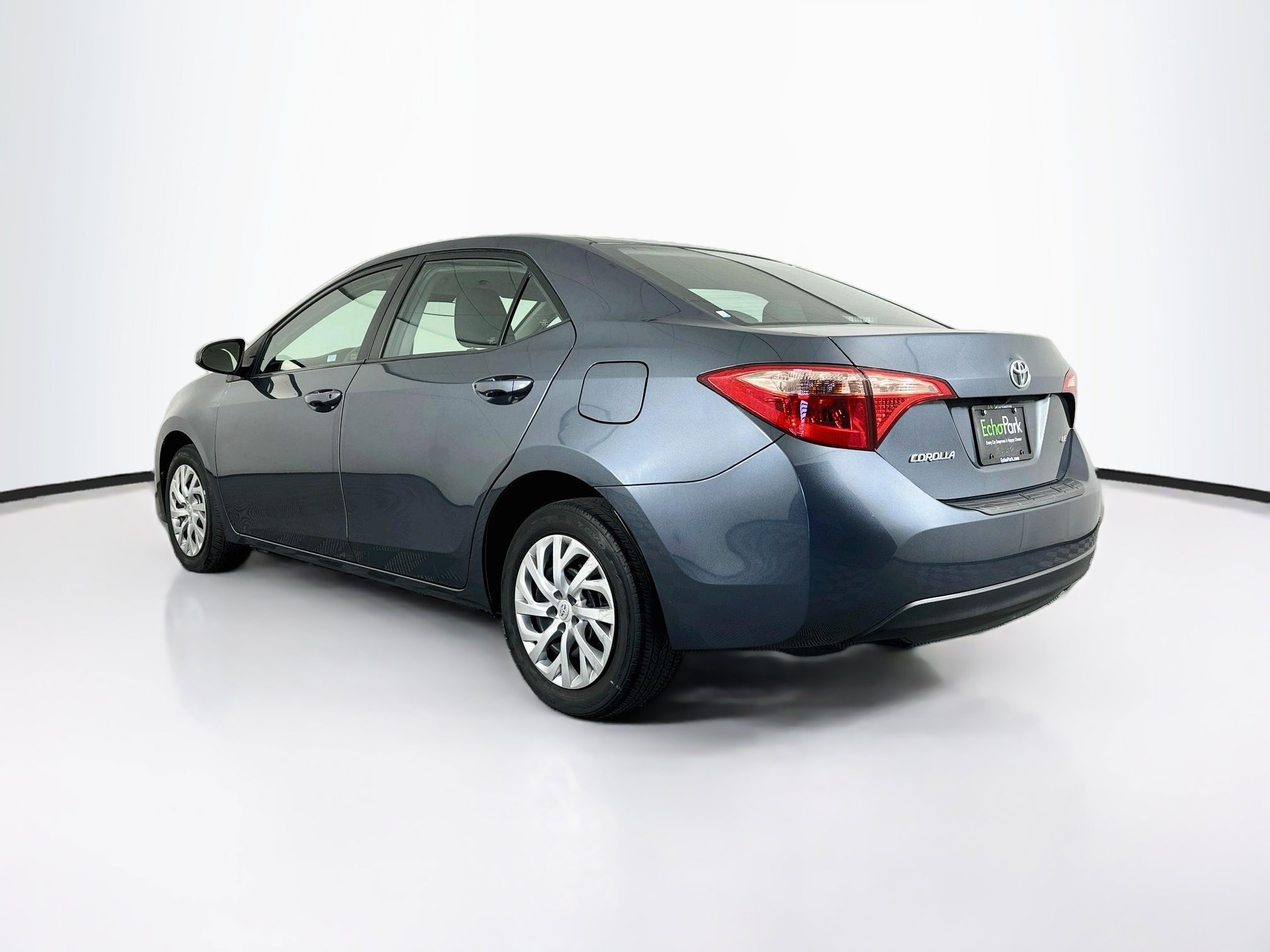 Used 2019 Toyota Corolla LE FWD image 5