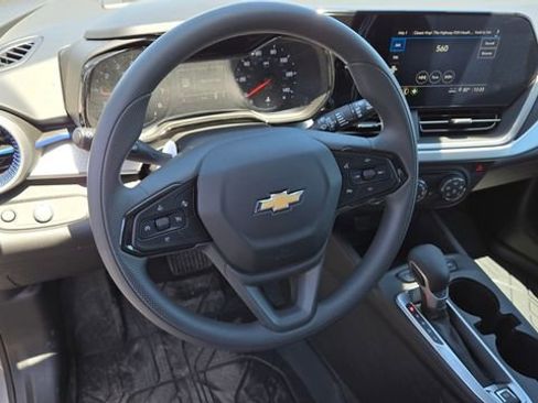 New 2026 Chevrolet Trax LS w/ LS Convenience Package image 7