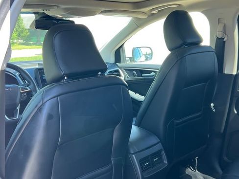 Used 2022 Ford Edge SEL w/ Convenience Package AWD/4WD image 36