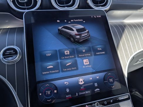 Used 2023 Mercedes-Benz GLC 300 w/ AMG Line image 82