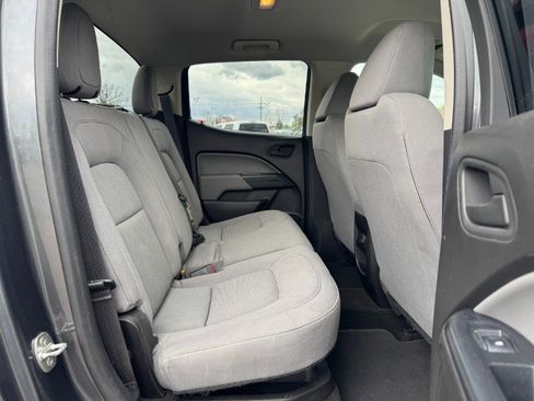 Used 2016 Chevrolet Colorado W/T w/ WT Convenience Package AWD/4WD image 17