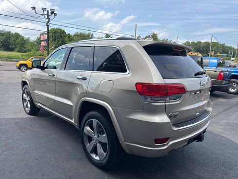 Used 2014 Jeep Grand Cherokee Overland w/ Advanced Technology Group AWD/4WD image 6