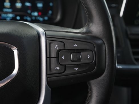 Used 2022 GMC Yukon SLE w/ Gmc Pro Safety Plus Package AWD/4WD image 28
