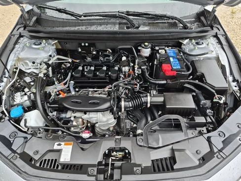 Used 2025 Honda Accord SE image 34