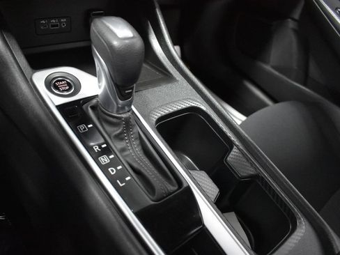 Certified 2023 Nissan Sentra SV FWD image 19