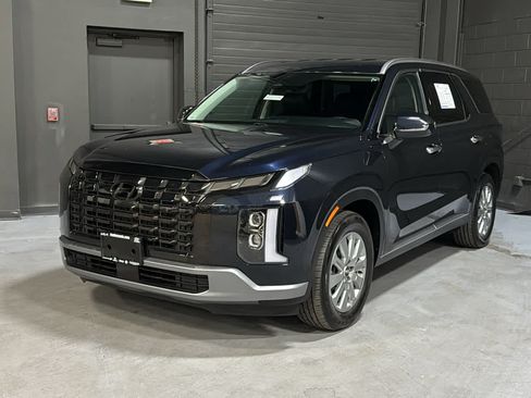 Used 2024 Hyundai Palisade SEL AWD/4WD image 3