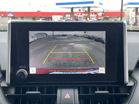 Certified 2025 Toyota RAV4 LE image 17