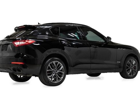 Used 2018 Maserati Levante S GranSport AWD/4WD image 3