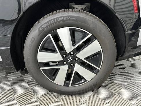 New 2026 Hyundai Ioniq 9 SEL image 22