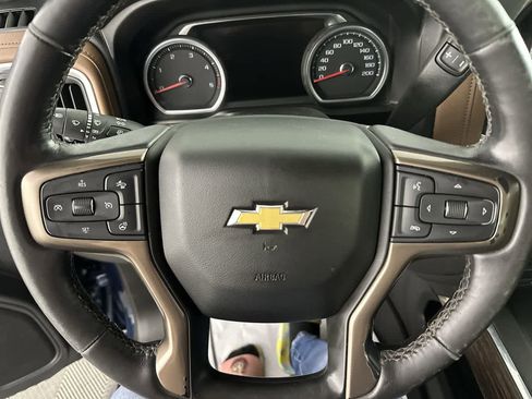 Used 2021 Chevrolet Silverado 2500 High Country w/ Z71 Off-Road Package image 15