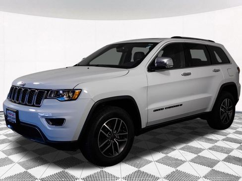 Used 2022 Jeep Grand Cherokee Limited image 10