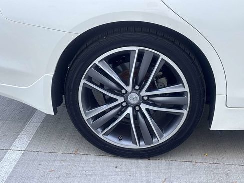 Used 2016 INFINITI Q50 3.0t Premium w/ Driver Assistance Package RWD image 9