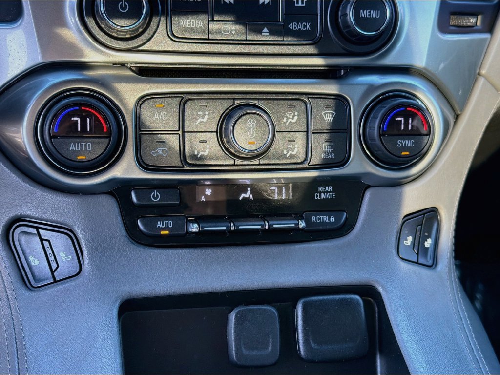 Used 2019 Chevrolet Tahoe LT w/ Luxury Package RWD image 35