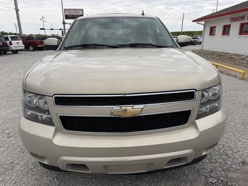 Used 2008 Chevrolet Tahoe LT w/ LT Preferred Equipment Group AWD/4WD image 8