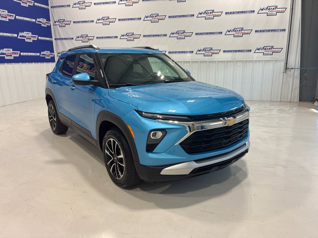 Used 2025 Chevrolet TrailBlazer LT AWD/4WD image 8
