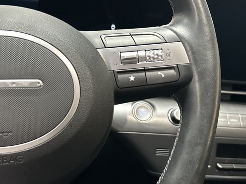 Used 2024 Hyundai Kona SEL AWD/4WD image 19