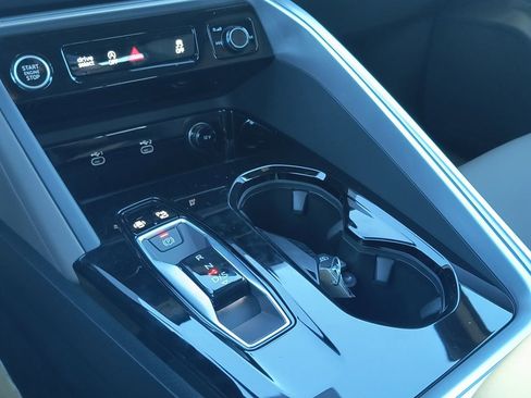 New 2025 Audi Q5 Premium Plus image 10