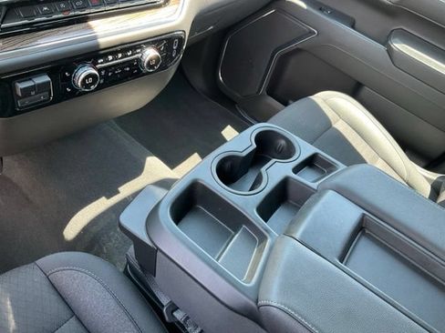 Certified 2025 GMC Sierra 1500 Elevation AWD/4WD image 16