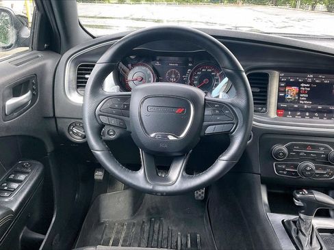 Certified 2018 Dodge Charger R/T RWD image 10