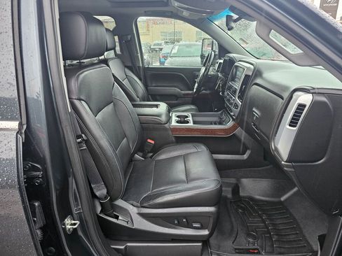 Used 2018 GMC Sierra 1500 SLT image 12