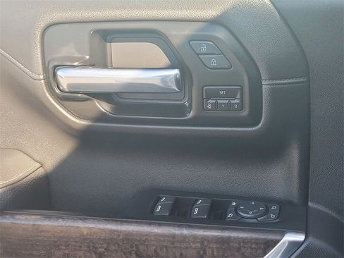 Used 2022 GMC Sierra 1500 Denali image 30