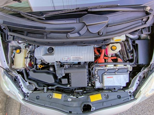 Used 2012 Toyota Prius Two FWD image 71
