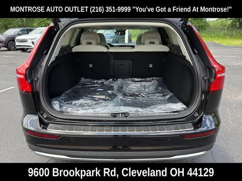 New 2026 Volvo V60 B5 Cross Country Plus w/ Protection Package Premier AWD/4WD image 43