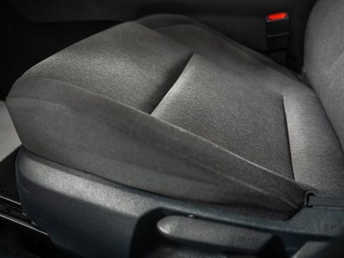 Used 2025 Toyota Camry LE image 37