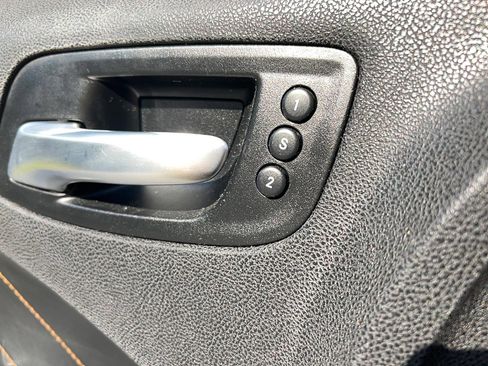 Used 2017 Dodge Charger R/T RWD image 13