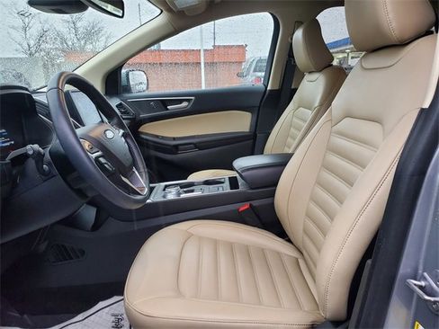 Certified 2024 Ford Edge SEL w/ Convenience Package image 5