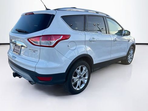 Used 2016 Ford Escape Titanium image 7