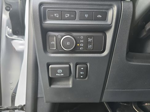 Used 2022 Ford F150 XLT w/ Equipment Group 302A High image 19