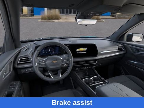New 2026 Chevrolet Traverse LT w/ Driver Confidence Package image 16