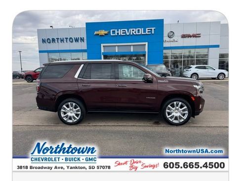 Certified 2023 Chevrolet Tahoe High Country w/ Advanced Technology Package AWD/4WD image 32