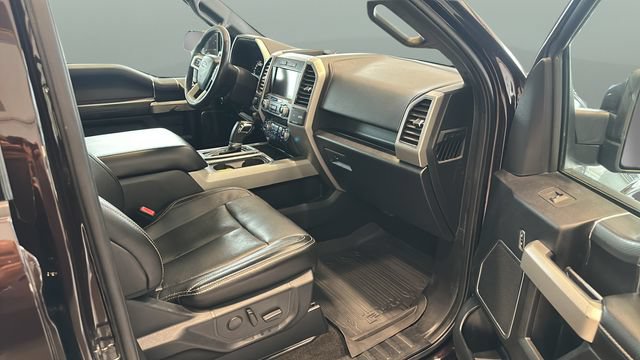 Used 2019 Ford F150 Lariat w/ Equipment Group 502A Luxury AWD/4WD image 18