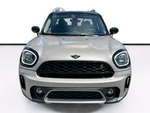 Used 2024 MINI Cooper Countryman S w/ Premium Package FWD image 2