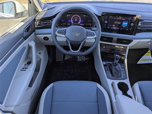 New 2026 Volkswagen Jetta SE image 16