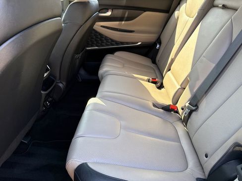 Used 2020 Hyundai Santa Fe Limited image 19