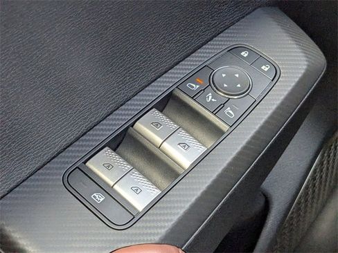 Used 2025 Mitsubishi Outlander SEL image 27