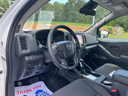 Used 2023 Nissan Frontier S w/ Technology Package image 21