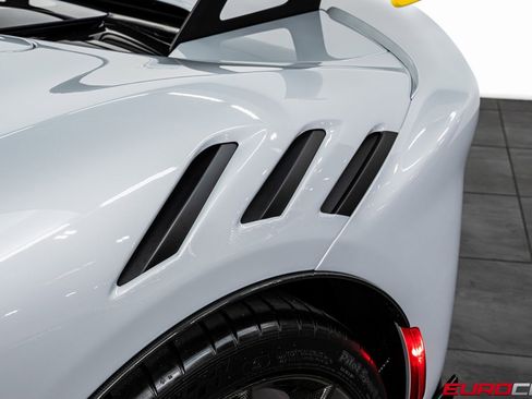 Used 2025 Ferrari SF90 Stradale XX image 22