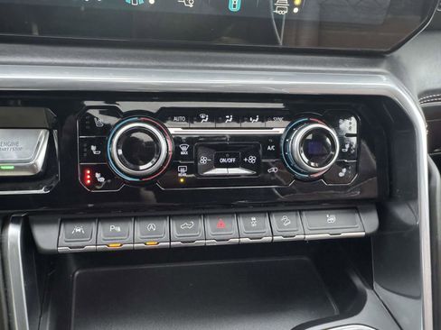 Used 2023 GMC Sierra 1500 Denali Ultimate image 36