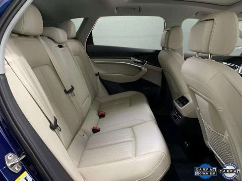 Used 2021 Audi e-tron Premium image 23