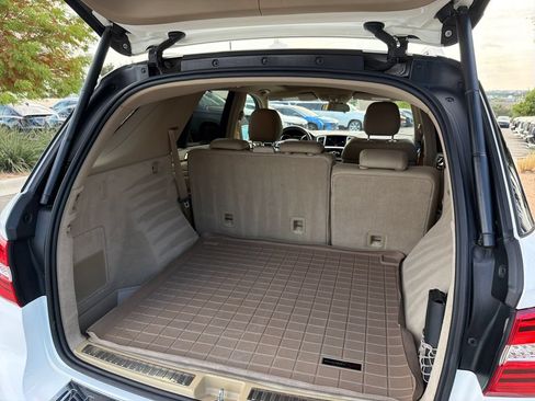 Used 2015 Mercedes-Benz ML 250 BlueTEC 4MATIC image 44