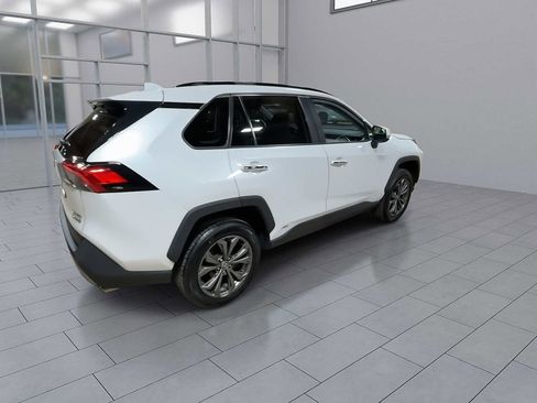 Used 2023 Toyota RAV4 Limited image 8