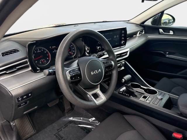 Used 2022 Kia K5 LXS FWD image 17