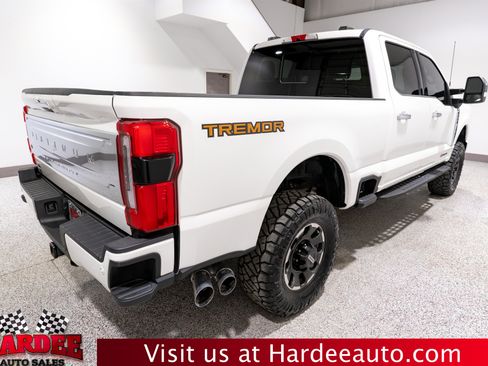 Used 2024 Ford F250 Platinum w/ Tremor Off-Road Package AWD/4WD image 5