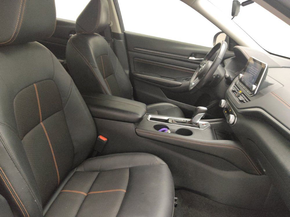 Used 2022 Nissan Altima 2.5 SR FWD image 21