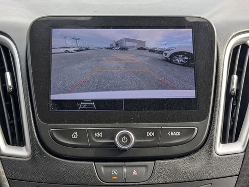 Used 2024 Chevrolet Malibu LT image 20